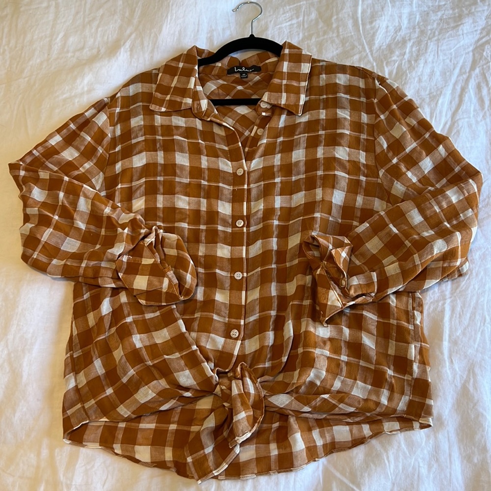 Lulus button down